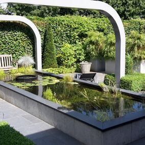 betonnen poorten moderne tuin